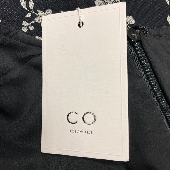 Co Black / Ivory Fall Winter 2018 Sleeveless Ruffled Neckline Dress - Picture 5 of 6